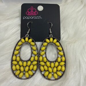 🌟$1 Bundle Only NWT PAPARAZZI Yellow Beaded Teardrop Earrings